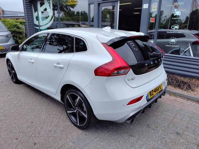 Volvo V40 1.5 T3 Nordic+ R-Design, leder/alcantara, stoelverw.