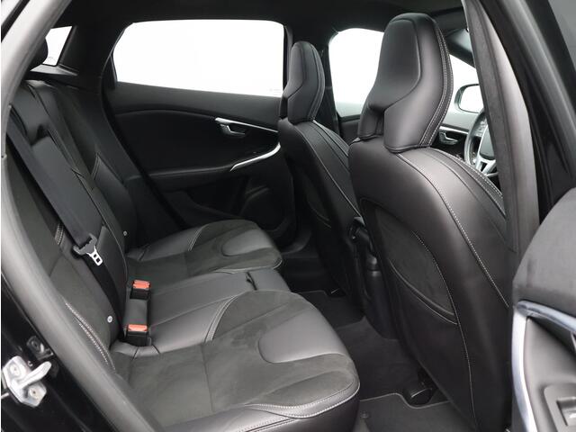 Volvo V40 T3 Polar+ Sport R-Design / Pan. dak / Harman Kardon / Park assist v+a / Stoelverwarming