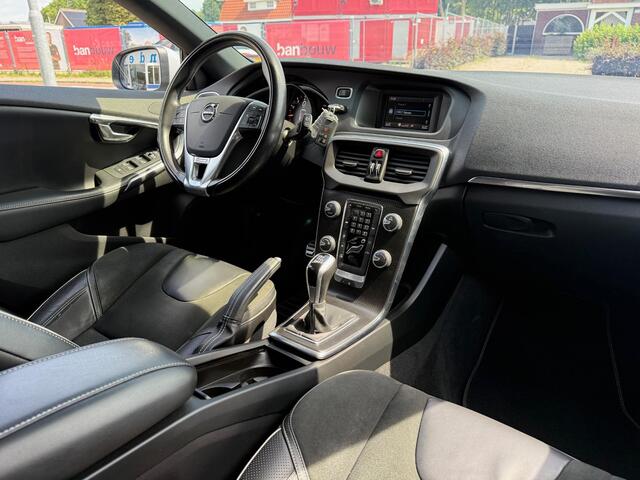 Volvo V40 2.0 T3 152 pk R-Design