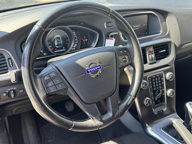Volvo V40 1.6 T2 Kinetic | Nieuw Binnen! | Cruise | Stoelverwarming | Navi