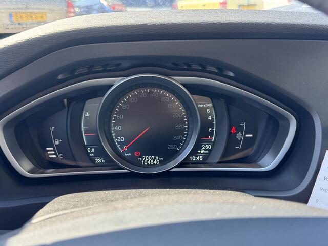 Volvo V40 1.6 T2 Kinetic | Nieuw Binnen! | Cruise | Stoelverwarming | Navi