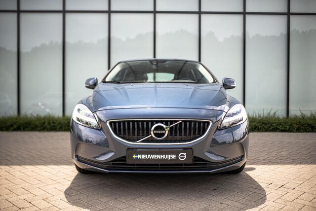Volvo V40 1.5 T2 Polar+ | Cruise Control | Automaat | Stoelverwarming | LED | PDC | Climate Control | Volvo On Call |