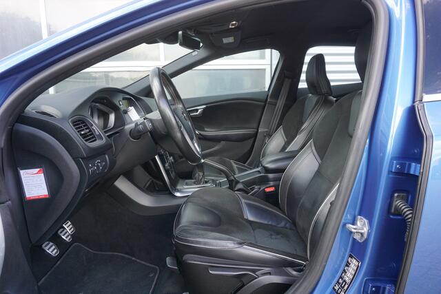 Volvo V40 2.0 D2 R-Design | Origineel NL | Full LED | 18'' Inch |