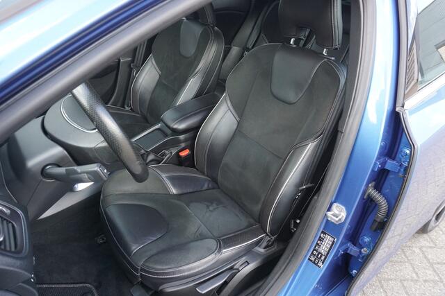 Volvo V40 2.0 D2 R-Design | Origineel NL | Full LED | 18'' Inch |