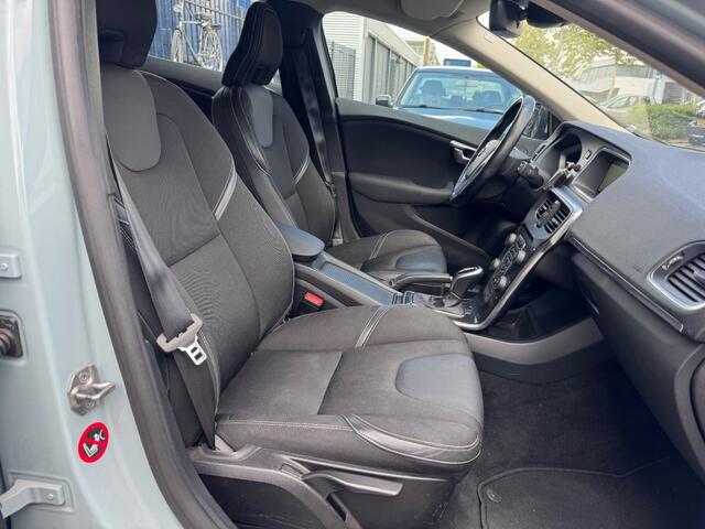 Volvo V40 1.5 T2 Nordic+ NETTE AUTO RIJDT GOED NAP
