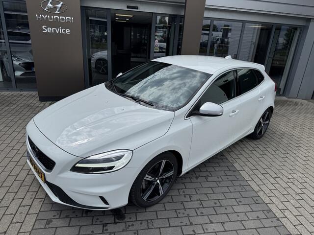 Volvo V40 2.0 T4 Business Sport R-Design 190PK | Navigatie | Trekhaak afnb
