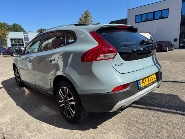 Volvo V40 2.0 T3 Cross Country 112kW