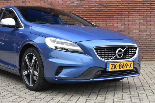 Volvo V40 T3 153PK Polar+ Sport | Keyless entry | H&K Audio | Afneembare trekhaak |