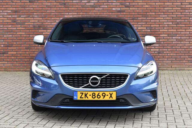 Volvo V40 T3 153PK Polar+ Sport | Keyless entry | H&K Audio | Afneembare trekhaak |