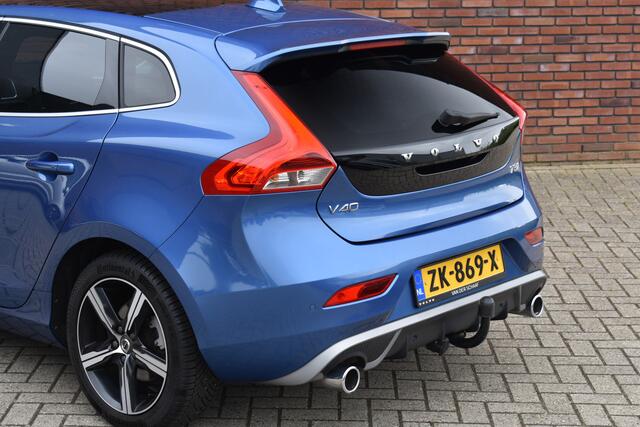 Volvo V40 T3 153PK Polar+ Sport | Keyless entry | H&K Audio | Afneembare trekhaak |