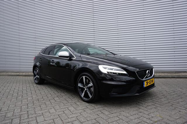 Volvo V40 1.5 T3 Polar+ Sport AUTOMAAT / Climate / Navi / Cruise / Lane ass. / Camera / NAP