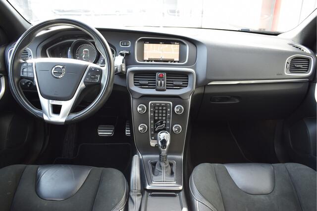 Volvo V40 1.5 T3 R-Design Cruise, Camera, Panorama, Stoelverwarming, Keyless entry, Harman/Kardon