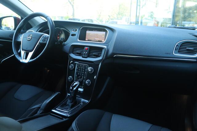 Volvo V40 1.5 T2 NORDIC+ ORIG. NL | CAMERA | LED | STOELVERW. | CRUISE | STANDKACHEL | CLIMATE