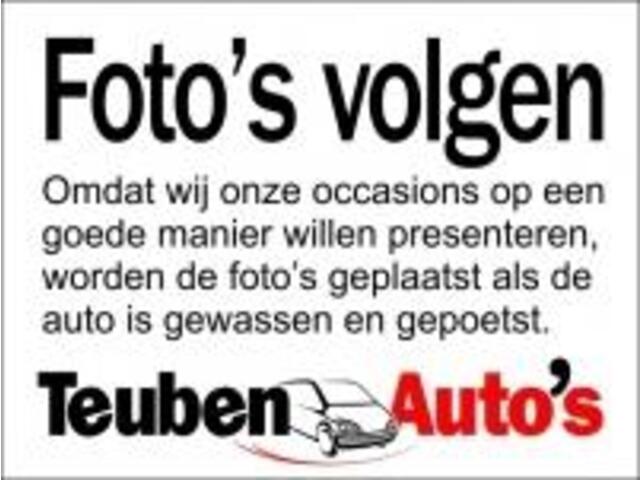 Volvo V40 2.0 T2 Nordic+ Panorama dak, Auto moet nog gereinigd worden, Foto's volgen