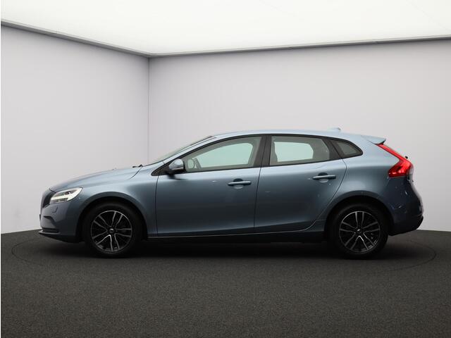 Volvo V40 2.0 T2 Nordic+ / Trekhaak / Standkachel / Stoelverwarming / Parkeersensoren Achter / All-Seasonbanden / Cruise Control /