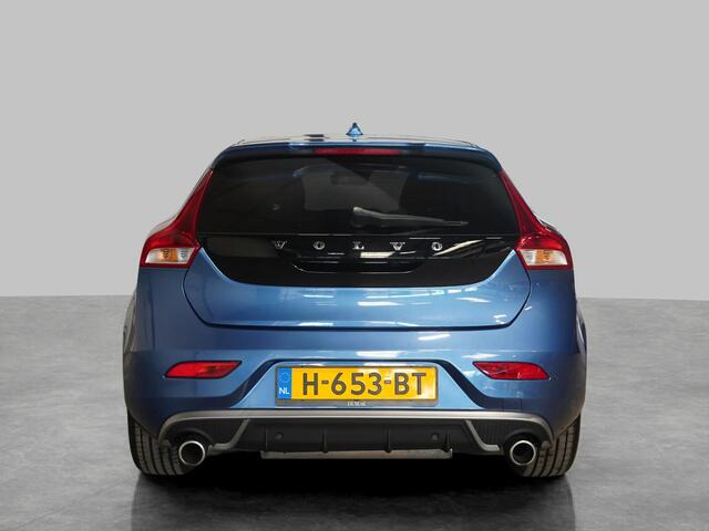 Volvo V40 1.5 T3 Polar+ Sport | Pano | Stoelverwarming |