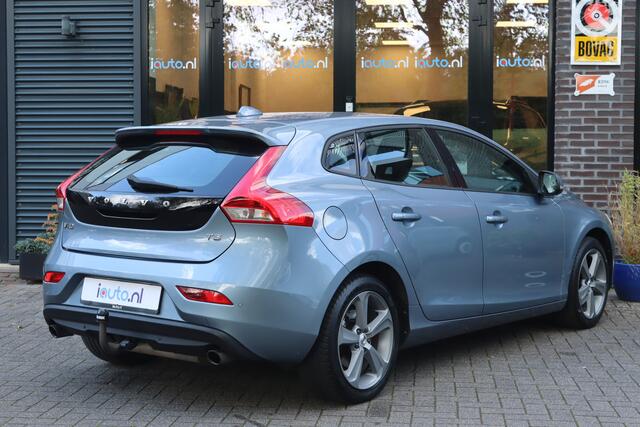Volvo V40 2.0 T3 Nordic+ Full LED/Navi/Virtual Cockpit/Sfeer/Ecc/Crc/Winter/17"