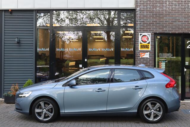 Volvo V40 2.0 T3 Nordic+ Full LED/Navi/Virtual Cockpit/Sfeer/Ecc/Crc/Winter/17"