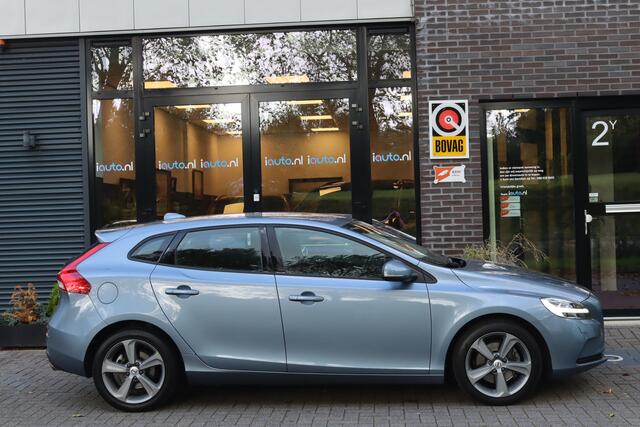 Volvo V40 2.0 T3 Nordic+ Full LED/Navi/Virtual Cockpit/Sfeer/Ecc/Crc/Winter/17"