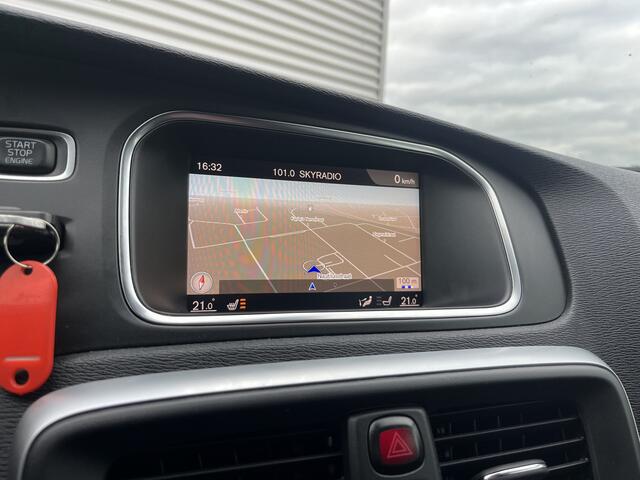 Volvo V40 2.0 D3 Business Sport | Nieuw Binnen! | Automaat | Stoelverwarming | Navi