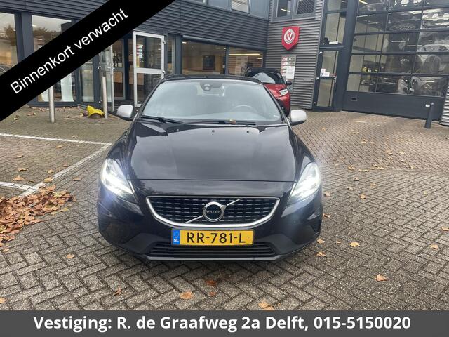 Volvo V40 2.0 T4 Business Sport | Cruise Control | Parkeersensoren | Stoelverwarming