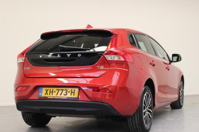 Volvo V40 T2 Polar+ Automaat | Rijklaarprijs | Leer |