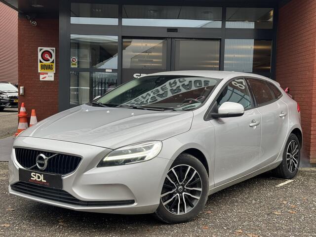 Volvo V40 2.0 T2 Momentum // NAVI // PDC // CLIMA // CRUISE // LED KOPLAMPEN // BLUETOOTH //