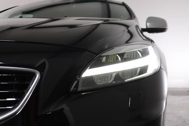 Volvo V40 2.0 T2 Nordic+ R-Design, Leder, Navigatie, Stoelverwarming
