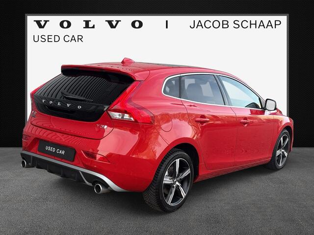 Volvo V40 1.5 T3 Polar+ Sport R-Design / Panoramadak / Cruise control / Stoelverwarming /