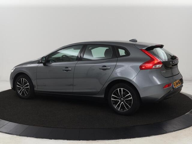 Volvo V40 1.5 T2 Polar+ | Automaat | Stoelverwarming | Full LED | Navigatie | Parkeerhulp | Climate control | Bluetooth | Cruise control