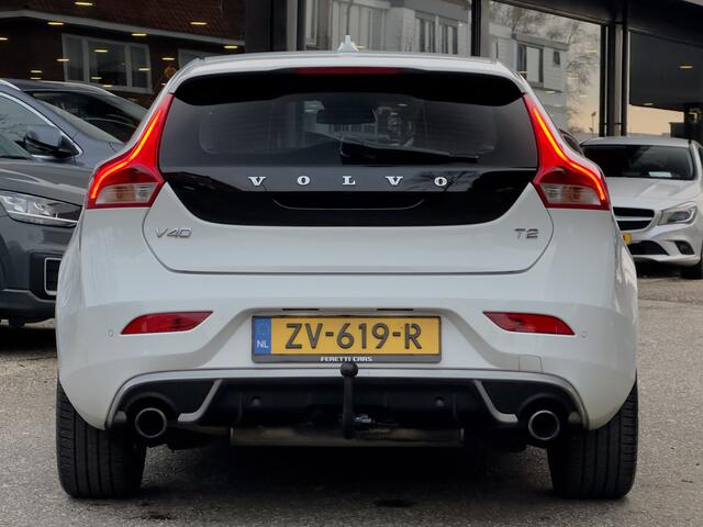 Volvo V40 2.0 T2 OCEAN-RACE R-DESIGN LEDER NAVI AIRCO LED 18 INCH-LMV PDC