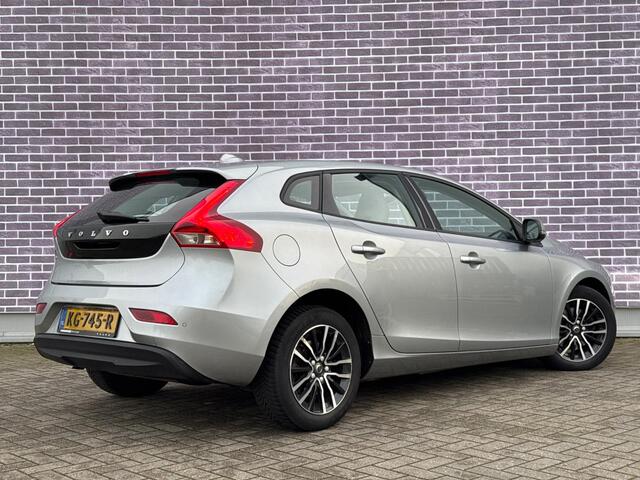 Volvo V40 2.0 T2 Nordic+ | Standkachel | Stoelverwarming | Parkeersensoren | Climate control | Led koplampen |