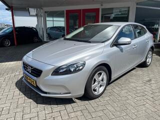 volvo-v40-2.0-t2-122pk-onderhoudshi