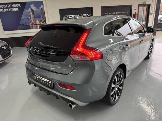 Volvo V40 1.5 T3 Polar+ R-Design Aut. Pano Camera Nap