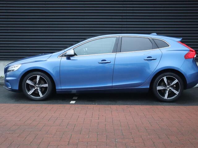 Volvo V40 2.0 T4 Business Sport R-design | Clima | Cruise | Multimedia/Navi | Leder | Stoelverwarming | PDC + Camera |