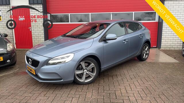 Volvo V40 1.5 T3 Nordic+ AUTOMAAT / TREKHAAK / FULL LED / STANDKACHEL / STOELVERW / NAVI / CLIMA / PDC / BLUETOOTH / CRUISE / NL-AUTO