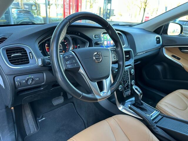 Volvo V40 Cross Country 1.5 T3 Polar+ Luxury / Trekhaak / CarPlay