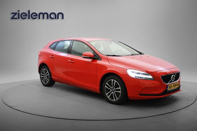 Volvo V40 1.5 T2 Nordic + Automaat - Stoelverw. Navi, Clima, Half Leer, Trekhaak