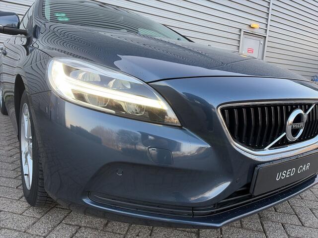Volvo V40 2.0 D2 Nordic+ / LED koplampen / Trekhaak / Achteruitrijcamera / Stoelverwarming /