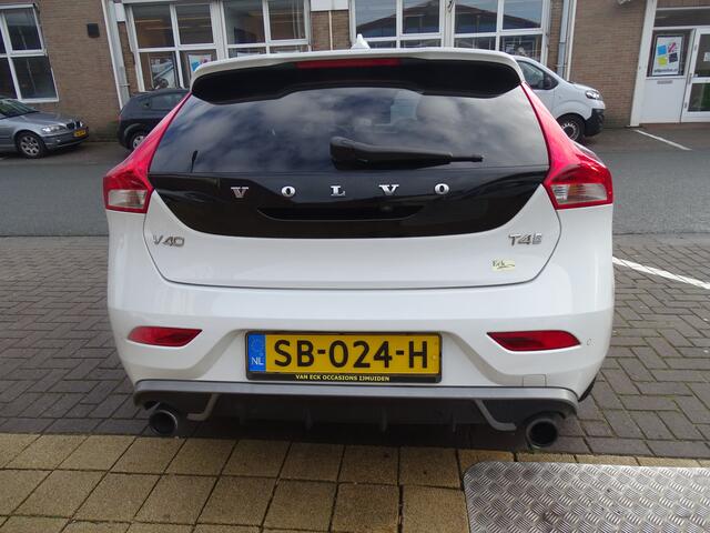 Volvo V40 2.0 T4 Business Sport