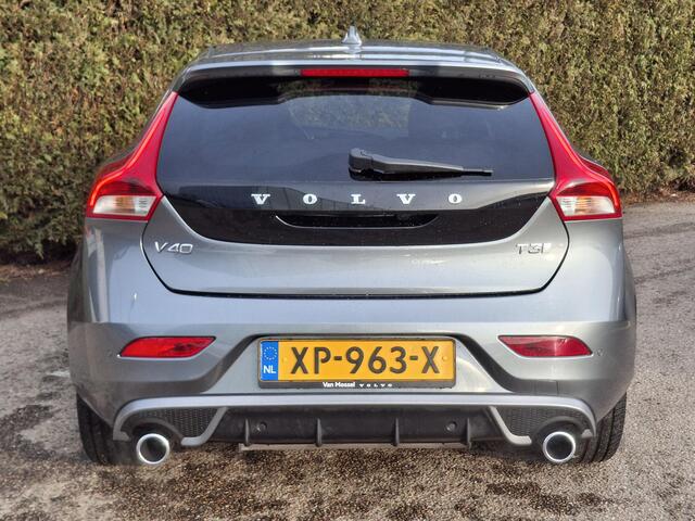 Volvo V40 T3 Polar+ Sport | R-Design | Panoramadak | H&K Audio | Camera | Keyless |