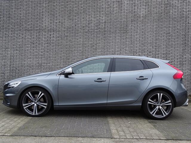 Volvo V40 2.0 T5 R-Design 245 pk aut | 19 inch |