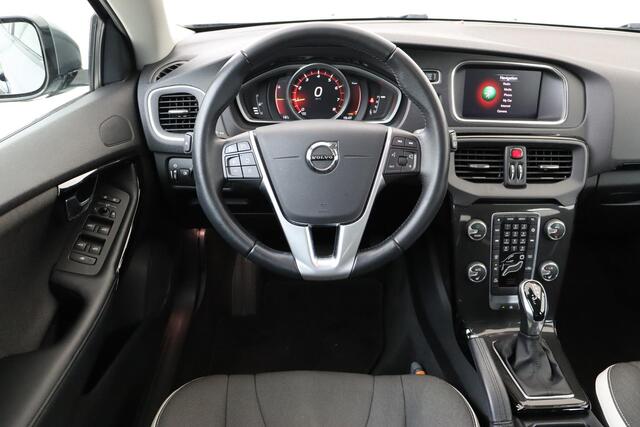 Volvo V40 T3 AUT. DYNAMIC EDITION -CRUISE|VERW.VOORSTOELEN|NAVI|PARK-ASSIST|17"