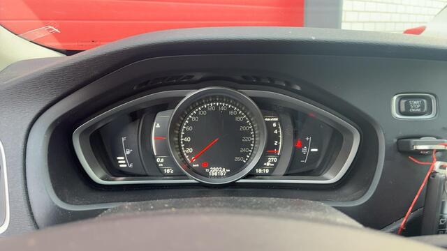 Volvo V40 2.0 T2 Nordic+ STANDKACHEL / STOELVERW / FULL LED / NAVI / CLIMA / PDC / BLUETOOTH / CRUISE / NL-AUTO