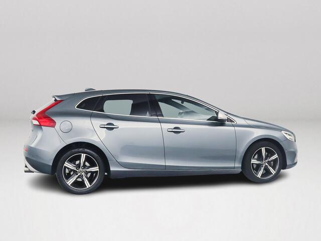 Volvo V40 T3 Polar+ Sport | Panoramadak | Harman Kardon | Parkeercamera | Stoelverwarming