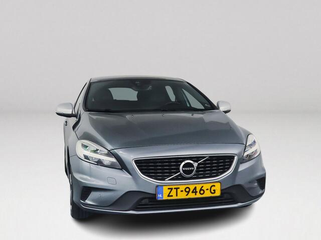 Volvo V40 T3 Polar+ Sport | Panoramadak | Harman Kardon | Parkeercamera | Stoelverwarming