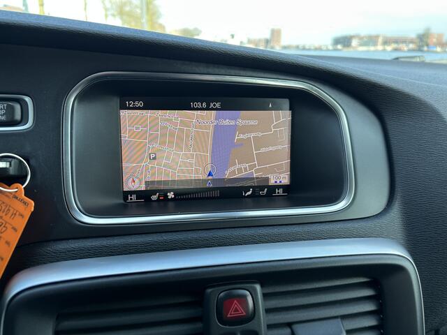 Volvo V40 1.5 T2 Polar+ Automaat airco/ecc navigatie
