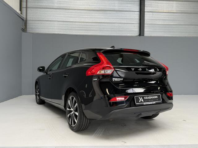 Volvo V40 2.0 T2 Momentum Trekhaak|Camera|LED|Navi|