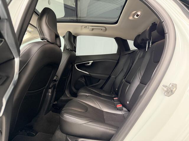 Volvo V40 1.5 T3 Polar+ Sport Pano|Leder|Automaat|