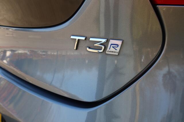 Volvo V40 1.5 T3 Polar+ Sport R-DESIGN I GEARTRONIC I PANORAMA I LEER I CAMERA